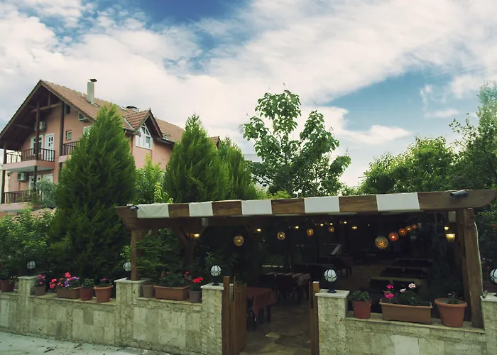 Venus Bed & Breakfast 4*