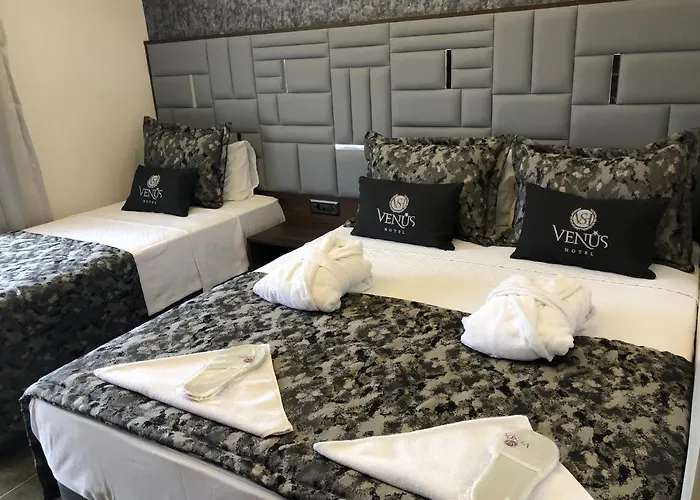 Venus Bed & Breakfast 4*