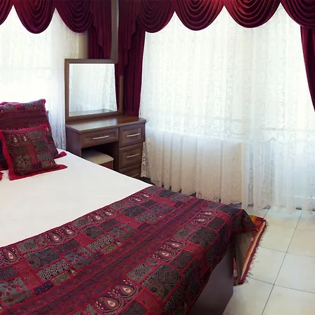Couette-café Venus 4*