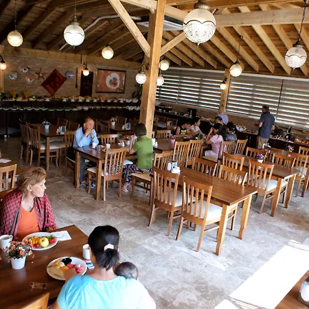 Venus Bed & Breakfast 4*