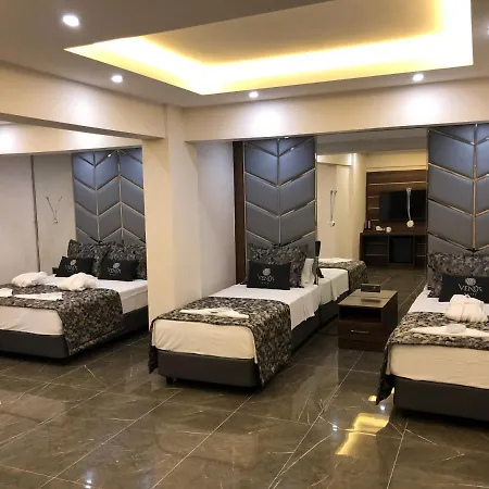 Venus Bed & Breakfast 4*